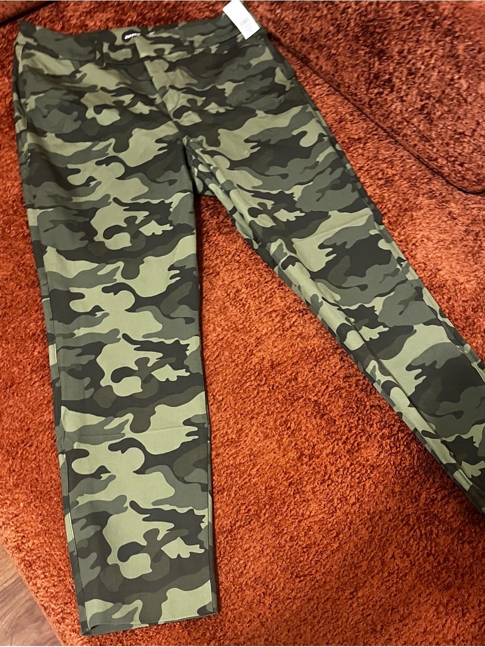 Old Navy Women's Camo Straight Leg Pants - Olive Green & Dark Green
